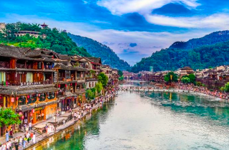 Fenghuang Ancient Town (8)